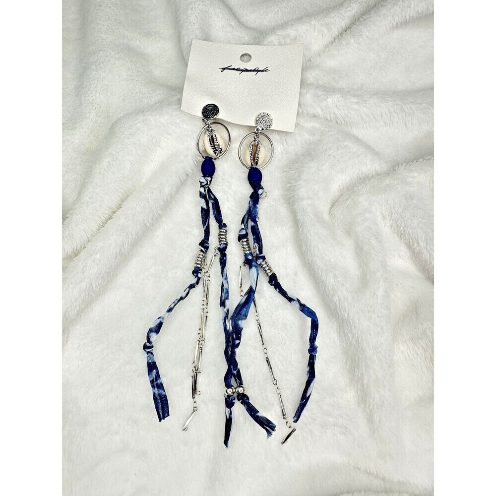 NEW Free People Bohemian Beachy Concha Shell Blue Bridge Dangle Earrings Sea